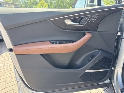 2023 Audi Q7 45 Premium Plus quattro
