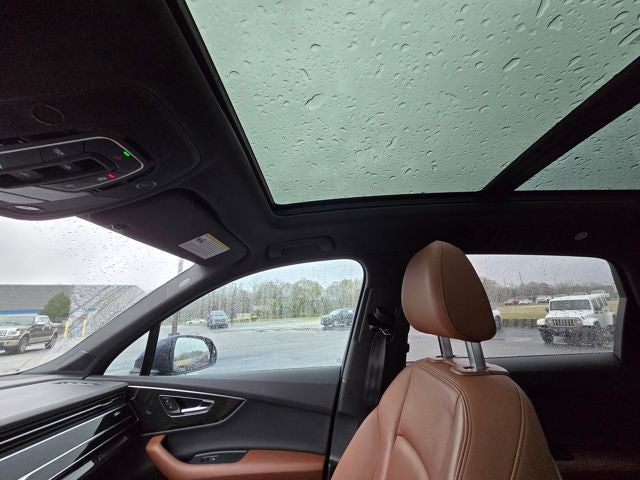 2022 Audi Q7 55 Premium Plus quattro