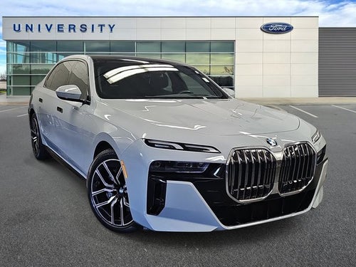 2025 BMW 7 Series 740i