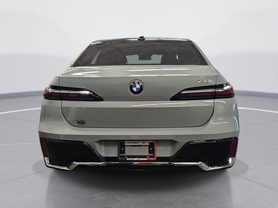 2025 BMW 7 Series 740i