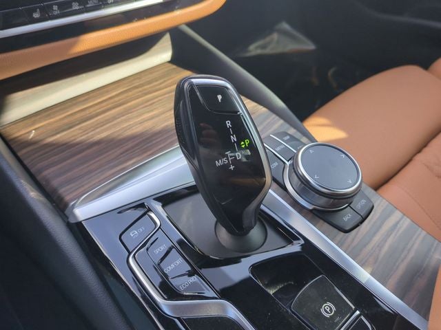 2023 BMW 5 Series 530i