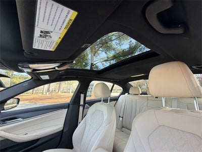 2022 BMW 5 Series 540i