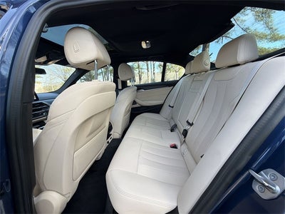 2022 BMW 5 Series 540i