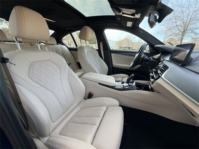 2022 BMW 5 Series 540i