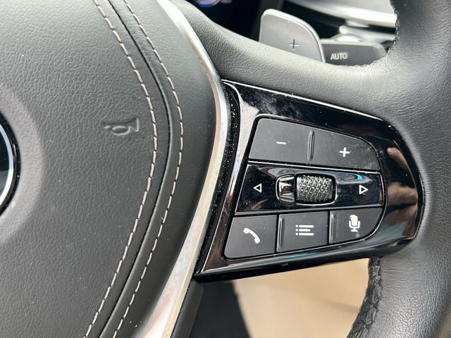 2022 BMW 5 Series 540i