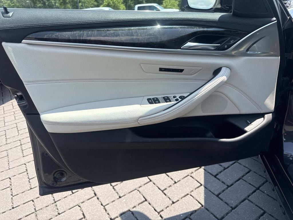 2017 BMW 5 Series 530i xDrive