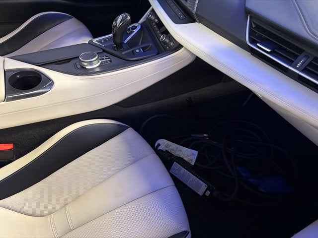 2019 BMW i8 Base