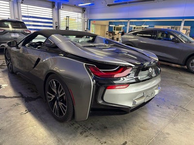 2019 BMW i8 Base