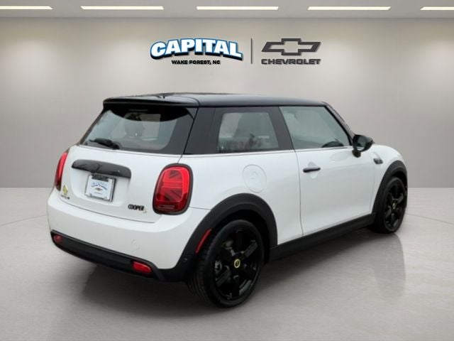 2024 MINI Cooper SE Electric Signature