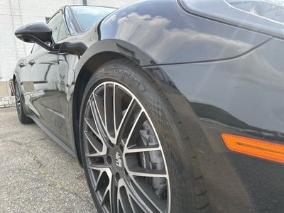 2024 Porsche Panamera Base