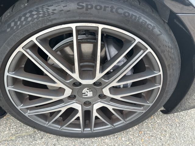 2024 Porsche Panamera Base