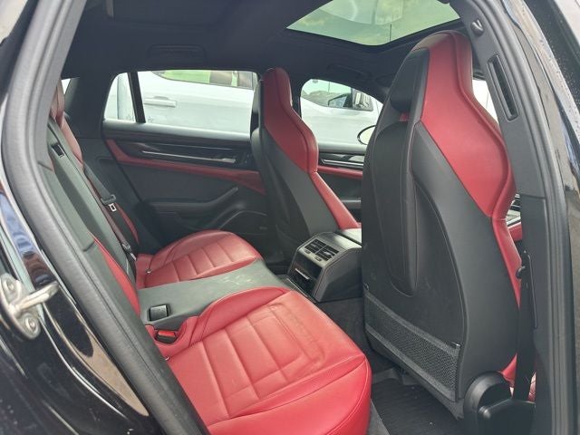 2024 Porsche Panamera Base