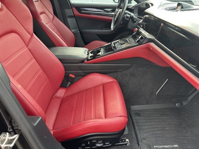 2024 Porsche Panamera Base