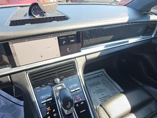 2017 Porsche Panamera Turbo