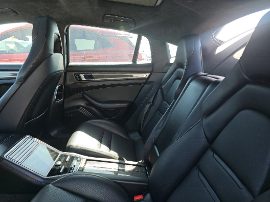 2017 Porsche Panamera Turbo