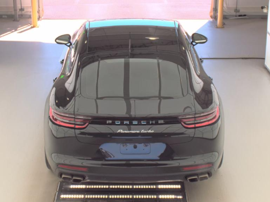 2017 Porsche Panamera Turbo
