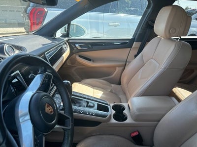 2019 Porsche Macan SUV
