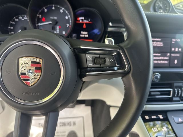 2025 Porsche Macan Base