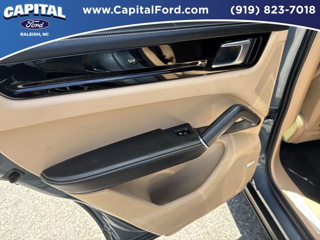 2019 Porsche Cayenne Base