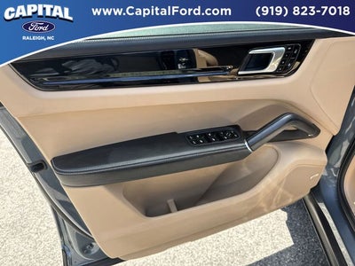 2019 Porsche Cayenne Base