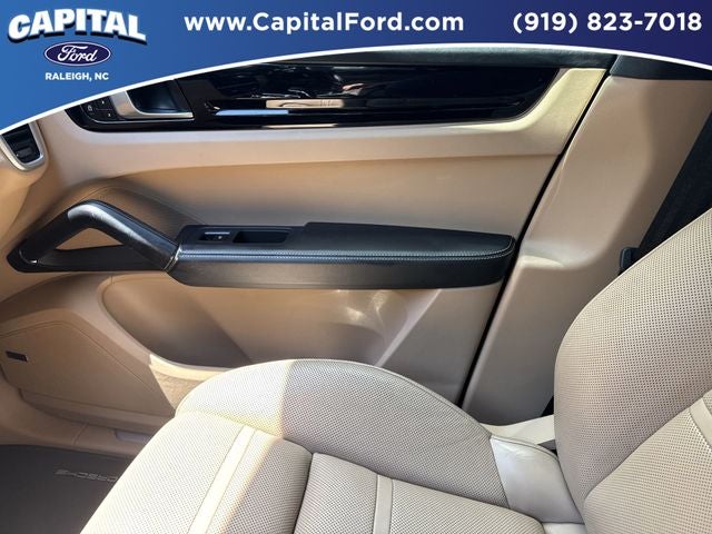 2019 Porsche Cayenne Base