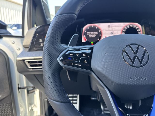 2025 Volkswagen Golf R 2.0T