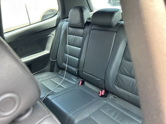 2008 Volkswagen R32 Base