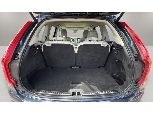 2023 Volvo XC90 B6 Core