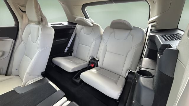 2023 Volvo XC90 B6 Core