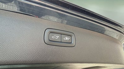 2023 Volvo XC90 B6 Core