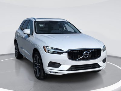 2021 Volvo XC60 T5 Momentum