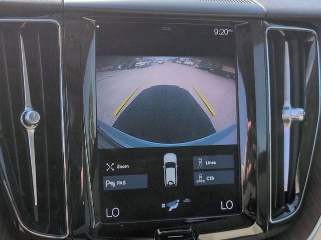 2021 Volvo XC60 T5 Momentum