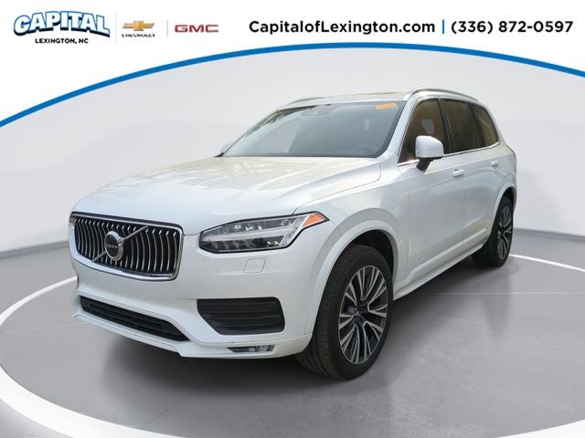 2021 Volvo XC90 T6 Momentum