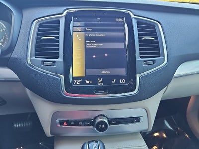 2017 Volvo XC90 T6 Momentum