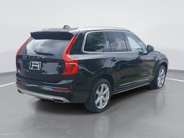 2020 Volvo XC90 T6 Momentum