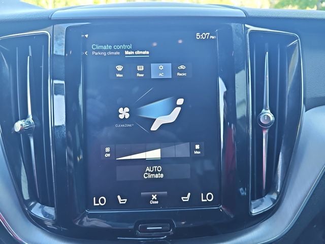 2019 Volvo XC60 T6 Momentum