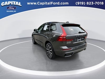 2024 Volvo XC60 B5 Plus Dark Theme
