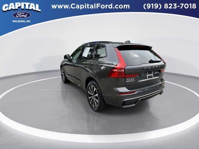 2024 Volvo XC60 B5 Plus Dark Theme