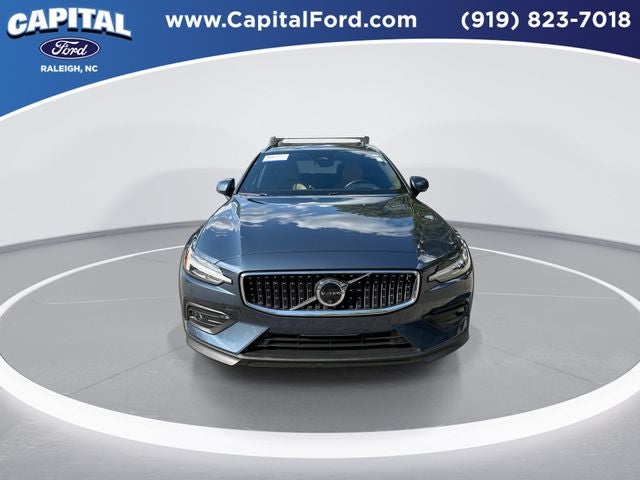 2024 Volvo V60 Cross Country Ultimate