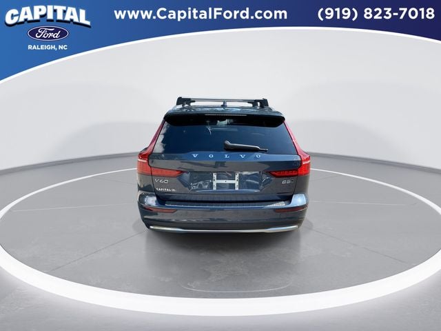 2024 Volvo V60 Cross Country Ultimate