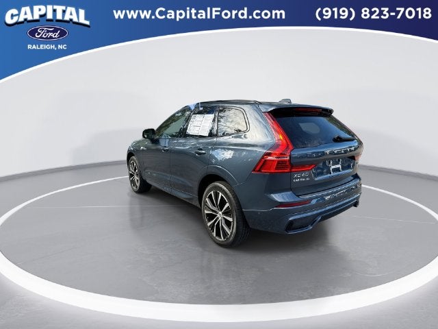 2025 Volvo XC60 B5 Plus