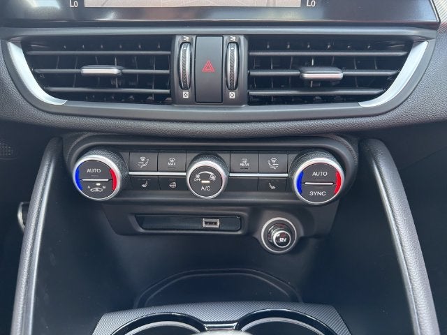 2023 Alfa Romeo Giulia Veloce