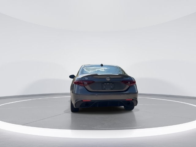 2023 Alfa Romeo Giulia Veloce