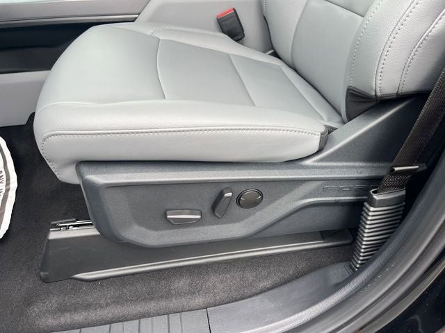 2025 Ford F-150 Lightning Flash™