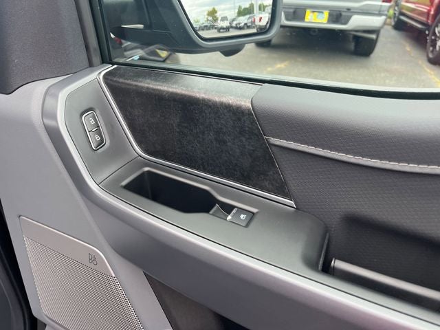 2025 Ford F-150 Lightning Flash™