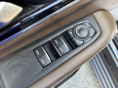 2025 GMC Yukon Denali Ultimate