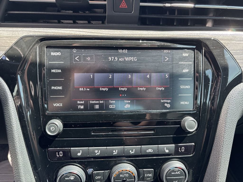 2021 Volkswagen Passat 2.0T R-Line