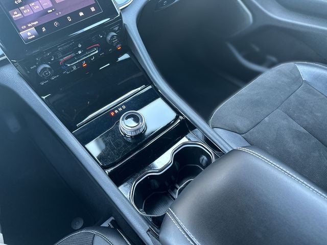 2022 Jeep Grand Cherokee Altitude