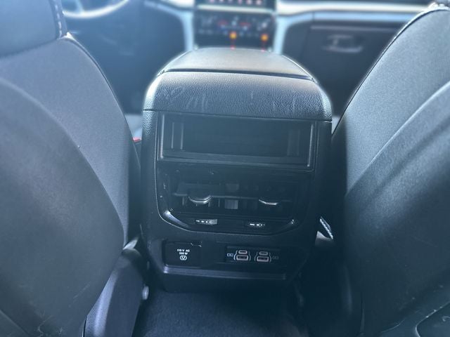 2022 Jeep Grand Cherokee Altitude