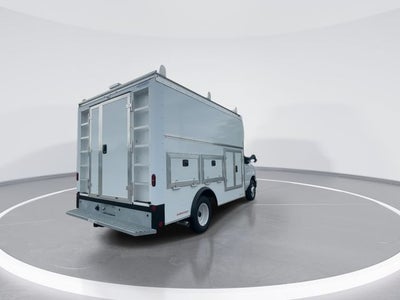 2026 Ford E-350SD Cutaway